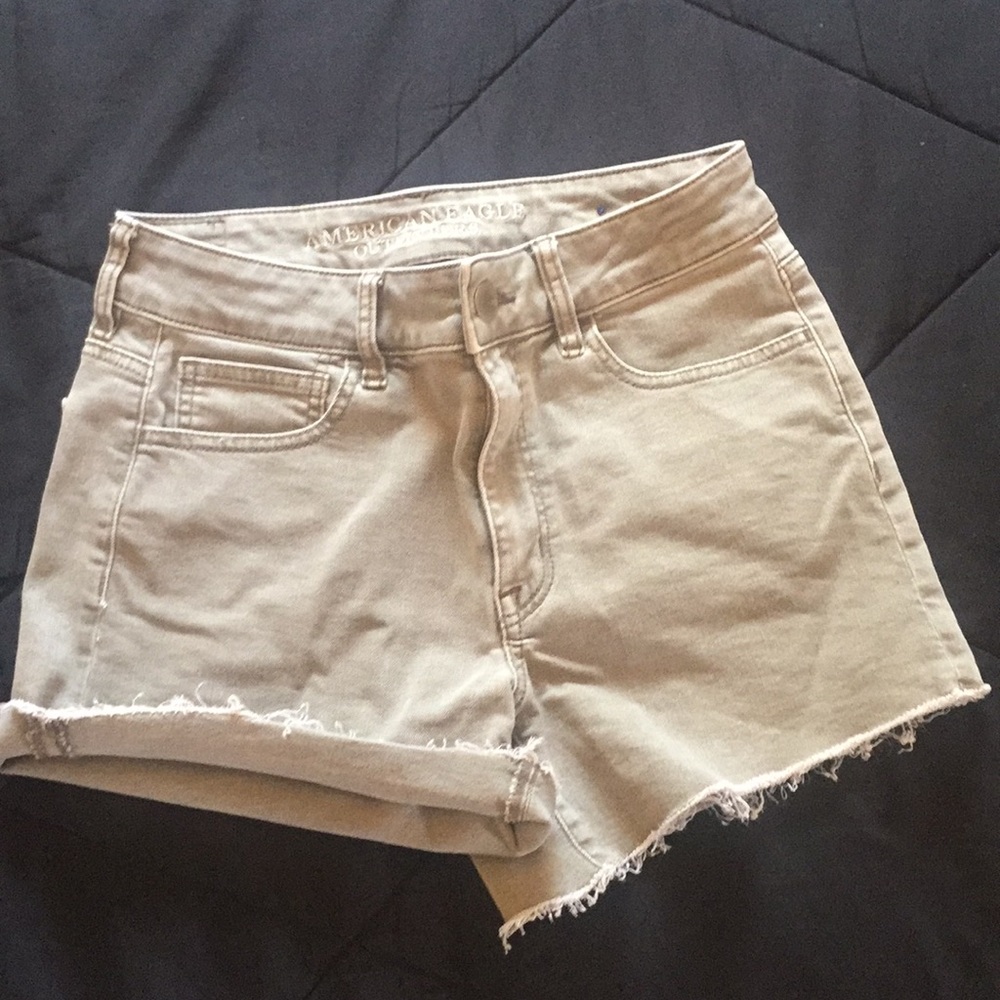 Mid rise shorts American Eagle